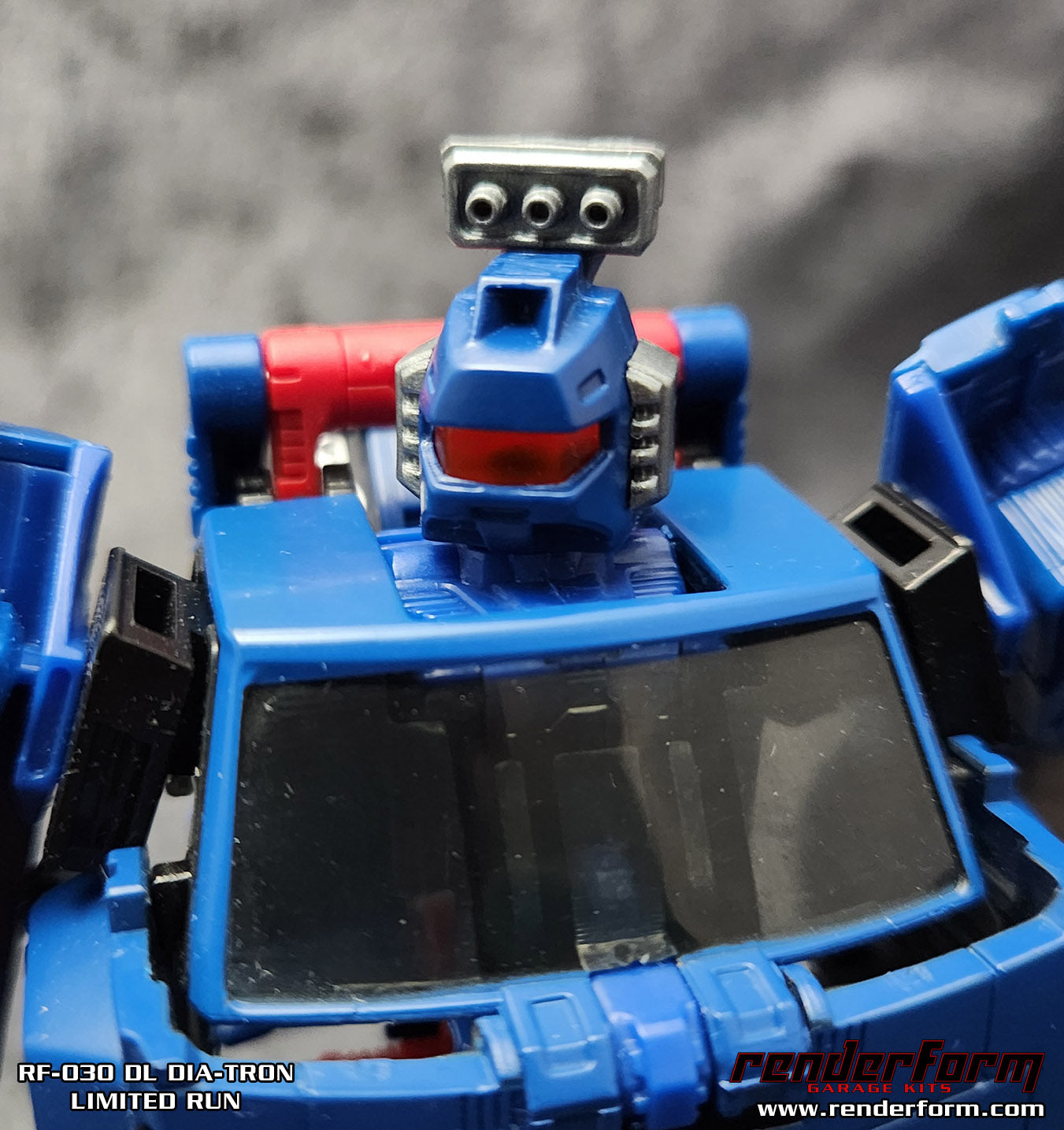 RF-30 DL DIA-TRON - Light piped Red Visor